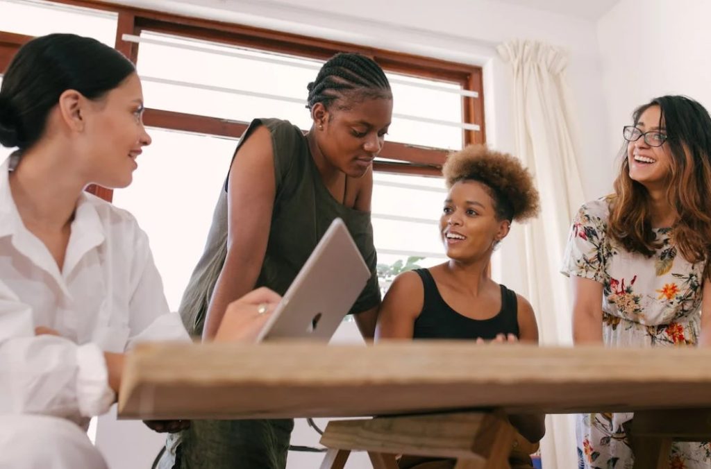 Herramientas y recursos para emprendedores en línea